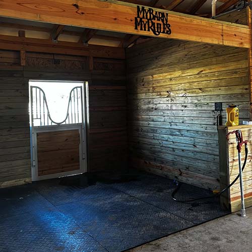 stable-gallery-sq-15